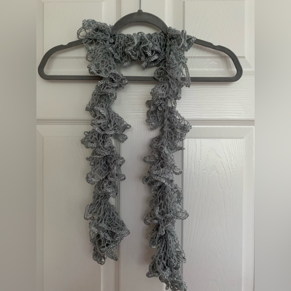 Handmade Scarf Gray with Silver Thread - Picture 1 of 5